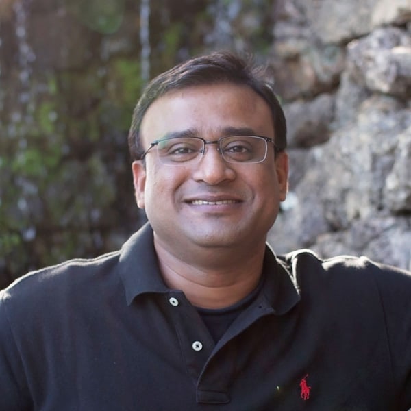 Dr. Adatrow is the only practicing board-certified periodontist and prosthodontist in Southaven, Mississippi and Collierville, Memphis, Tennessee