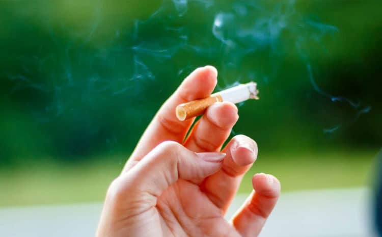  Can Smoking Impact the Healing of Dental Implants?